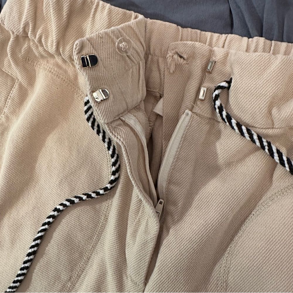 Psophia Drawstring Joggers - Picture 8 of 8
